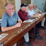 Le Grez (Sarthe); école communale: les redoublants du CP pendant la dictée. Photo réalisée par Françoise LANCERAUX
